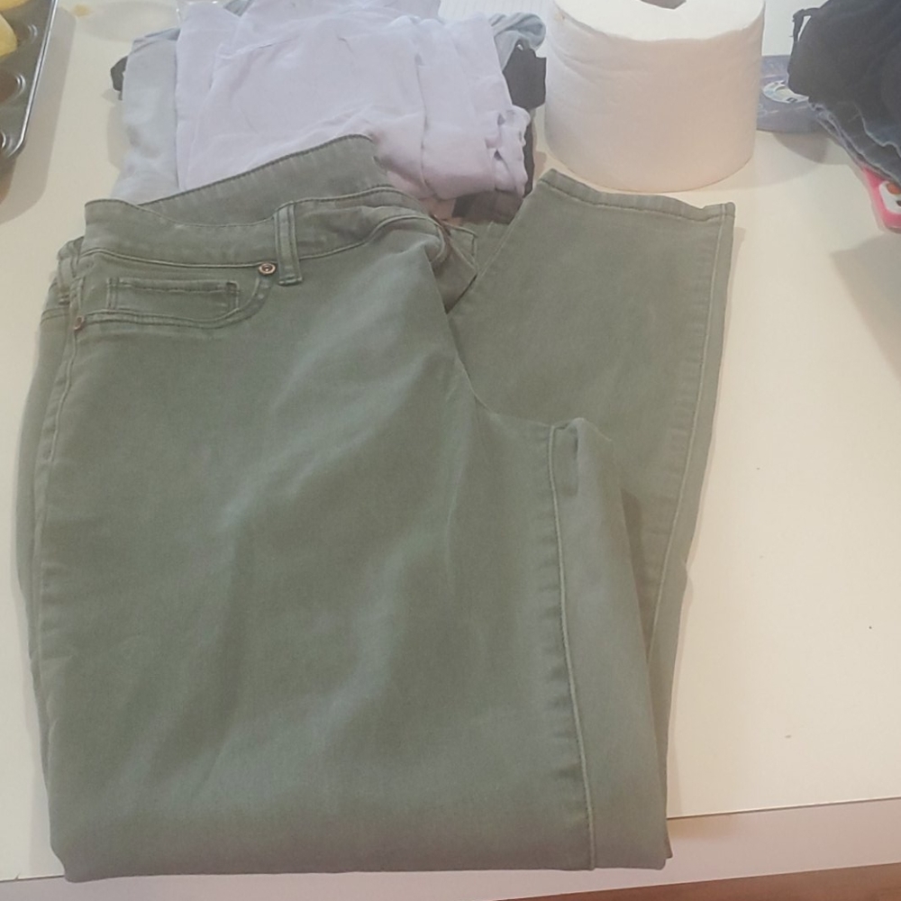 Maurices green jeggings
